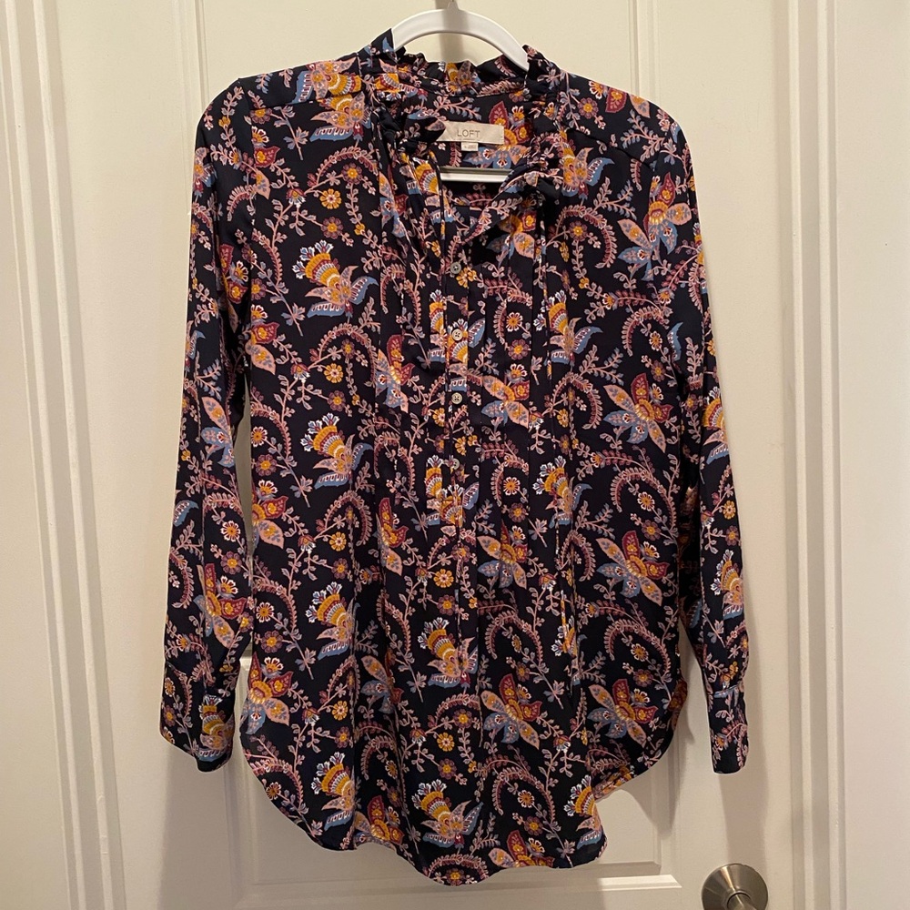 LOFT women’s small blouse